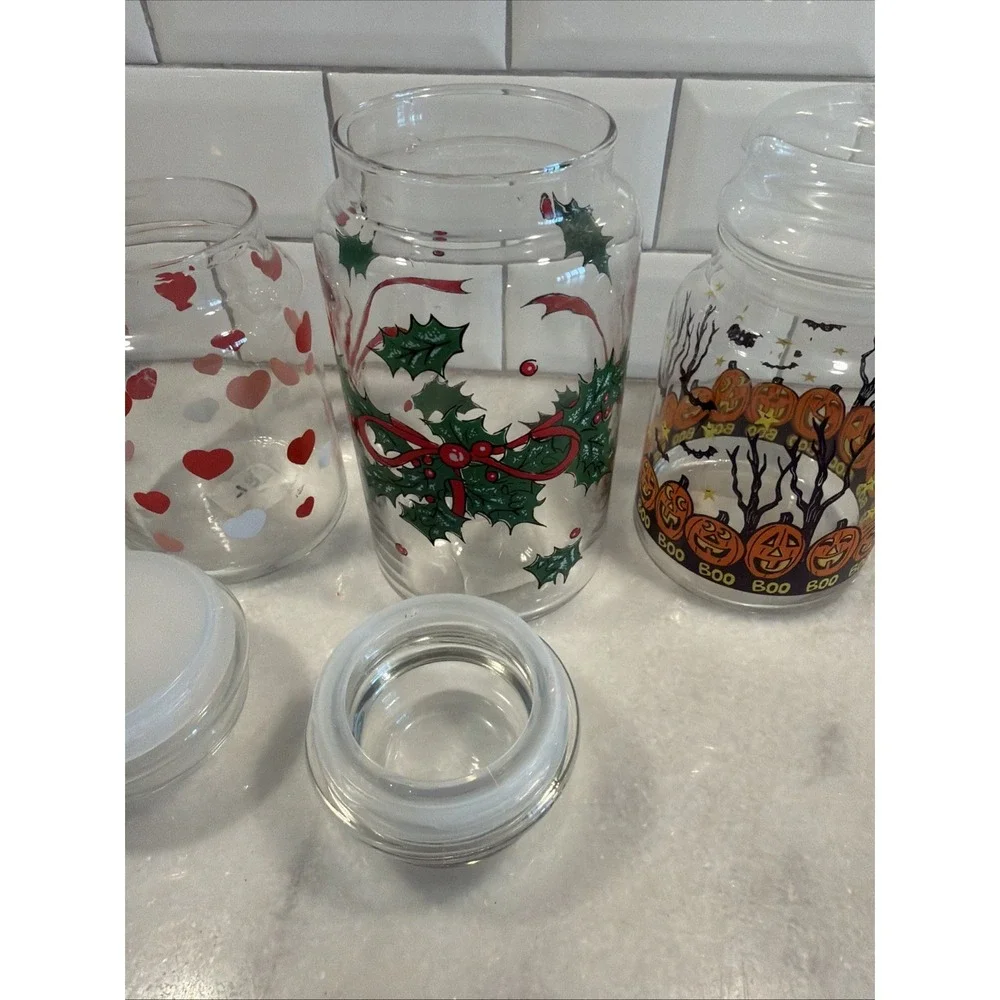 Lot Of 3 Vintage Libbey/Anchor Hocking Candy‎ Jars Valentine/halloween/xmas 0001